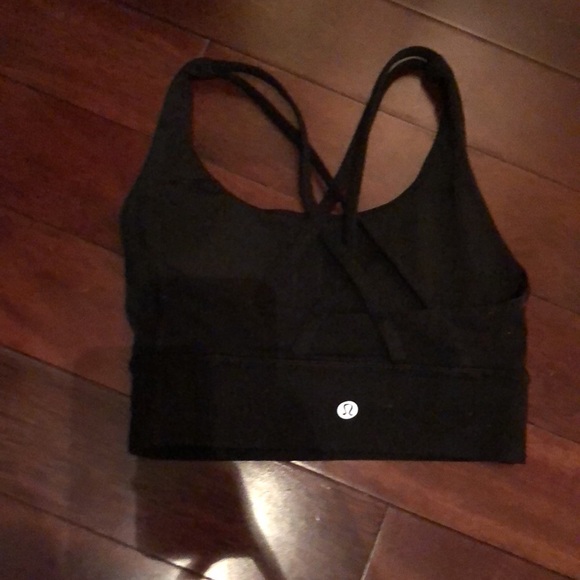 Size 2 Lululemon sports bra like with criss cross back - Picture 3 of 4